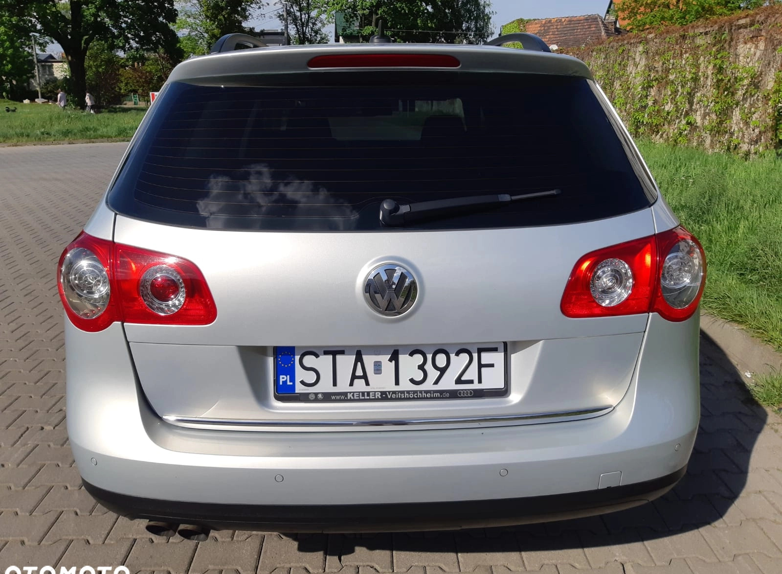 Volkswagen Passat cena 28999 przebieg: 292000, rok produkcji 2010 z Przysucha małe 781